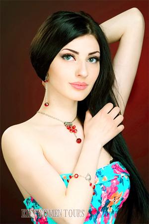 156586 - Anastasiya Age: 31 - Ukraine