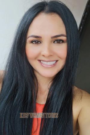 175641 - Lucia Age: 46 - Costa Rica