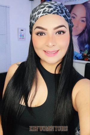 201729 - Sandra Age: 36 - Colombia