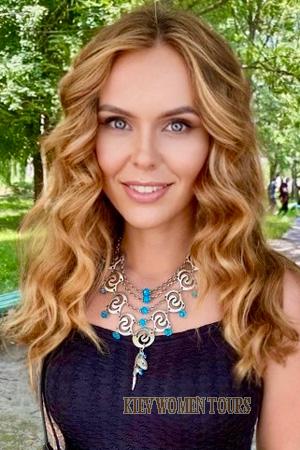 222945 - Tanya Age: 33 - Ukraine