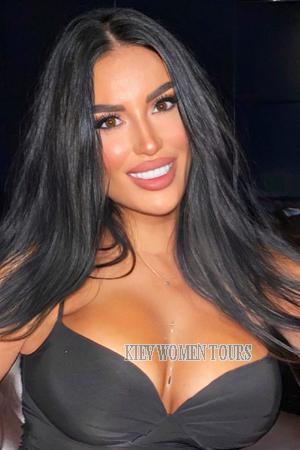 223685 - Olesya Age: 38 - Russia
