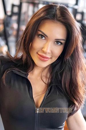 223855 - Liliia Age: 38 - Russia