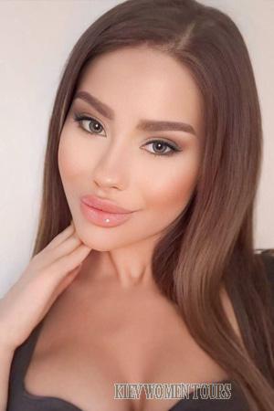 224194 - Kornelia Age: 24 - Ukraine
