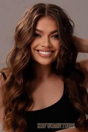 Ladies of Kropyvnytskyi