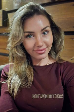 227345 - Svitlana Age: 33 - Ukraine