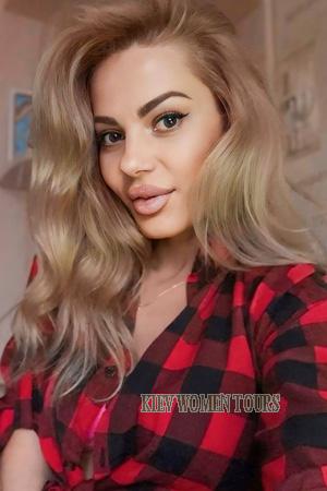 227465 - Anastasia Age: 36 - Ukraine