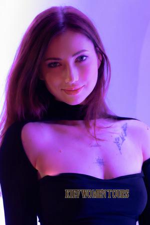228341 - Yuliia Age: 35 - Ukraine