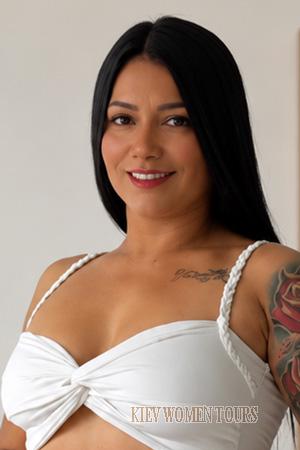 228450 - Jenny Age: 40 - Colombia