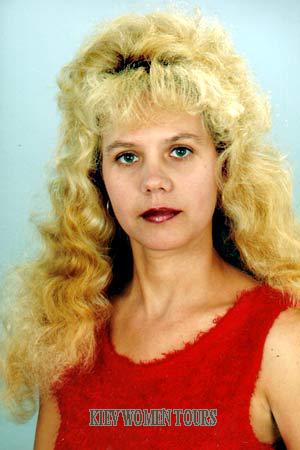 66512 - Irina Age: 21 - Russia