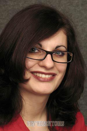 70025 - Irina Age: 26 - Ukraine